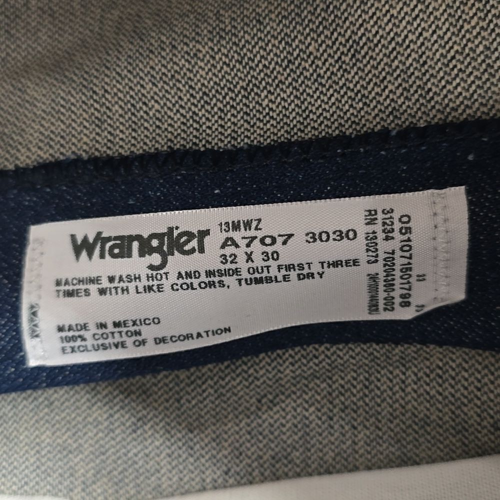608 NWT Wrangler Cowboy Cut Original Fit Jean Size 32×30 - Picture 8 of 8